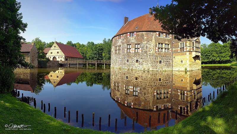 Burg Vischering - eine der schönsten Ringmantelburgen in Deutschland